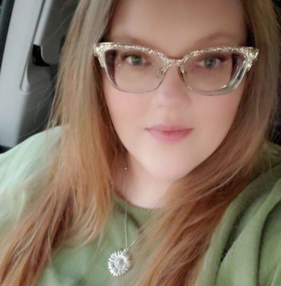 Meet your Posher, Brandi